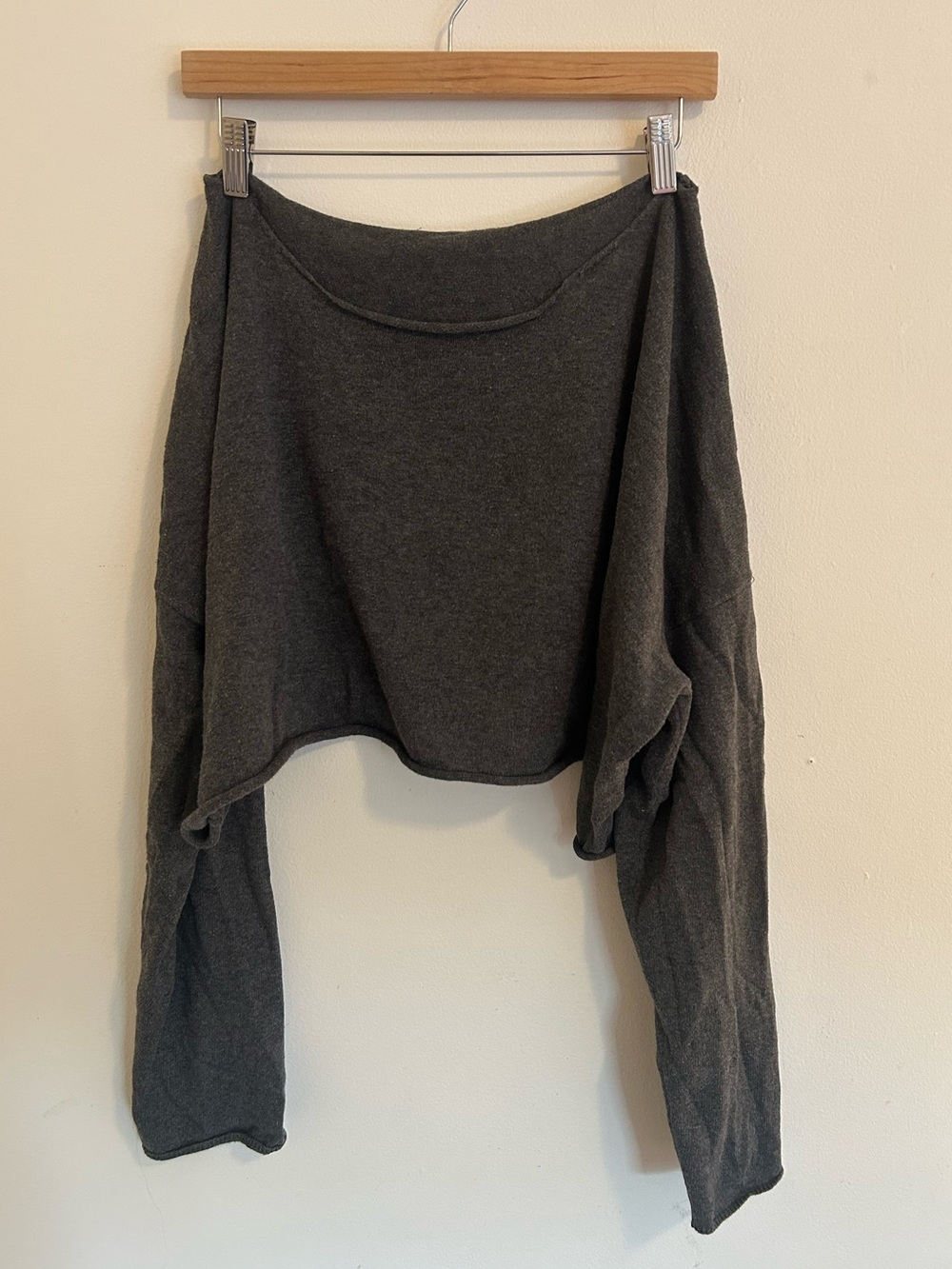 Brandy Melville cropped of the shoulder sweater